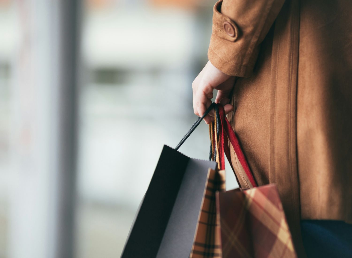 The Sloan at LoSo in Charlotte, NC neighborhood attractions and retail shopping